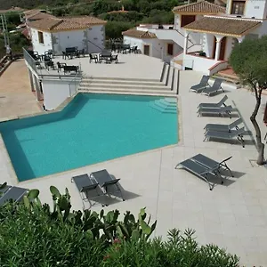 Hotel apartamentowy Chiaro Di Luna